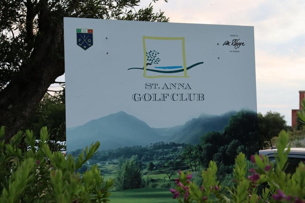 Appartement Dans Un Terrain De Golf, 5 Min De La Mer En Voiture, Parking Gratuit Cogoleto Exterior foto