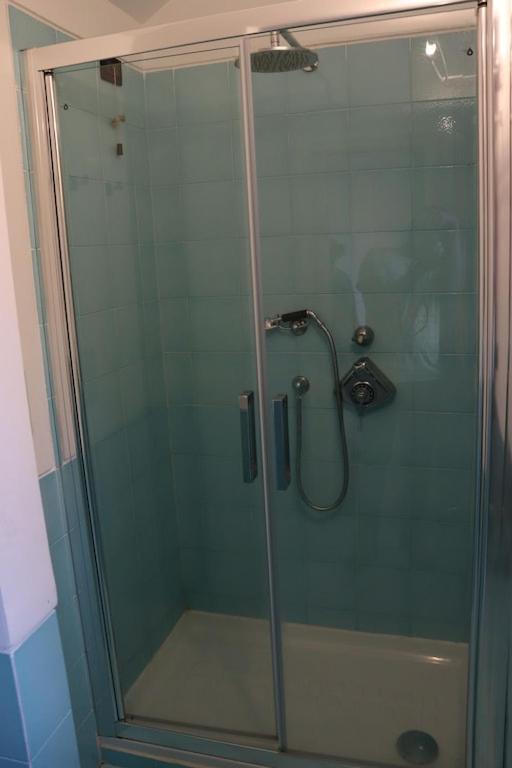 Appartement Dans Un Terrain De Golf, 5 Min De La Mer En Voiture, Parking Gratuit Cogoleto Exterior foto