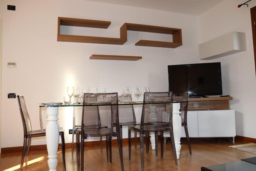 Appartement Dans Un Terrain De Golf, 5 Min De La Mer En Voiture, Parking Gratuit Cogoleto Exterior foto